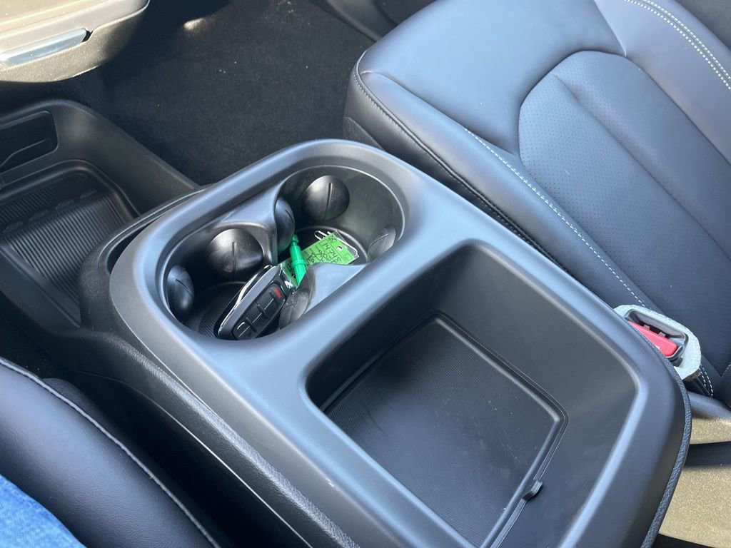 New 2026 Chrysler Pacifica Select FWD image 22