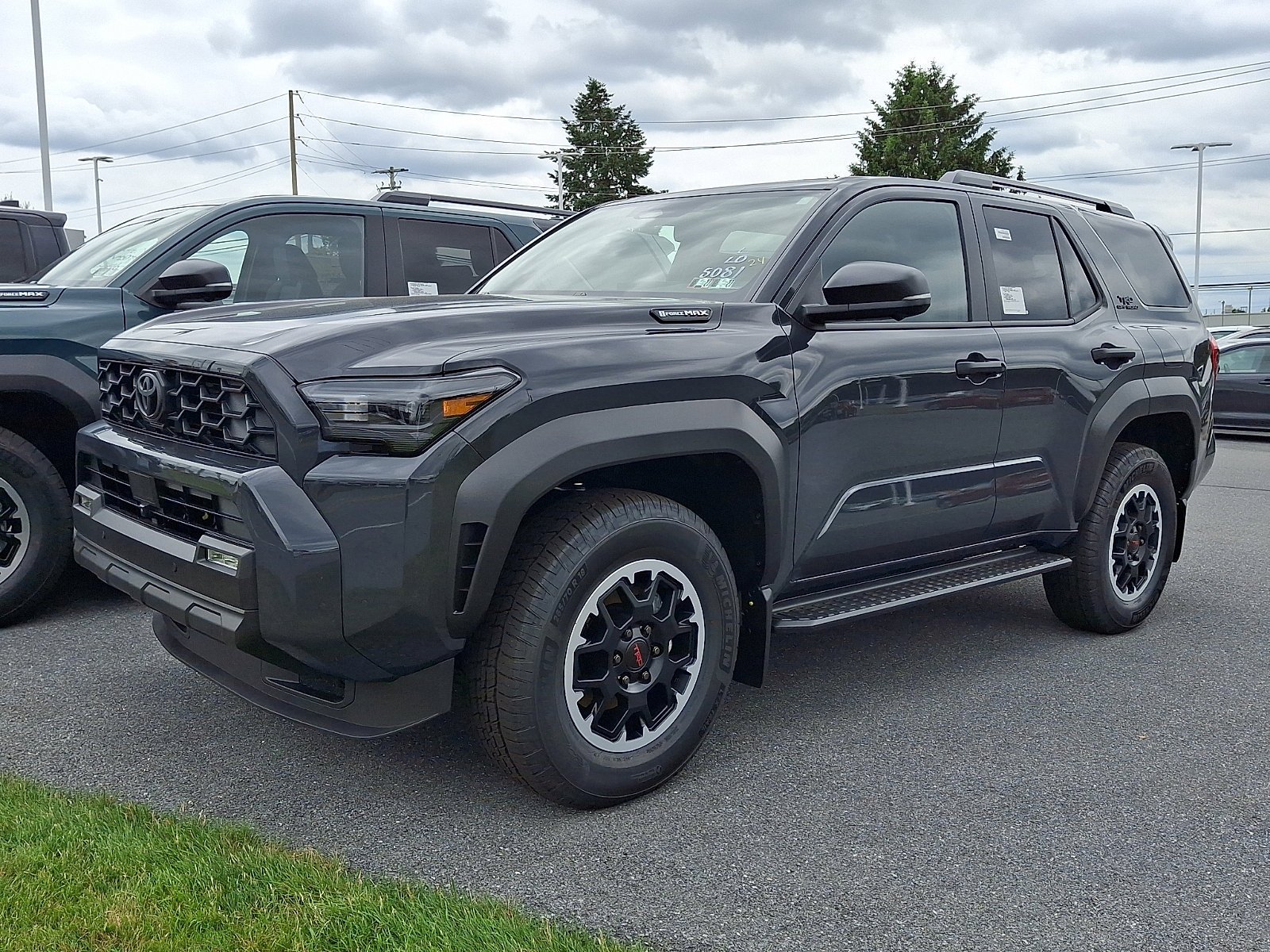 New 2026 Toyota 4Runner TRD Off-Road Premium AWD/4WD image 3