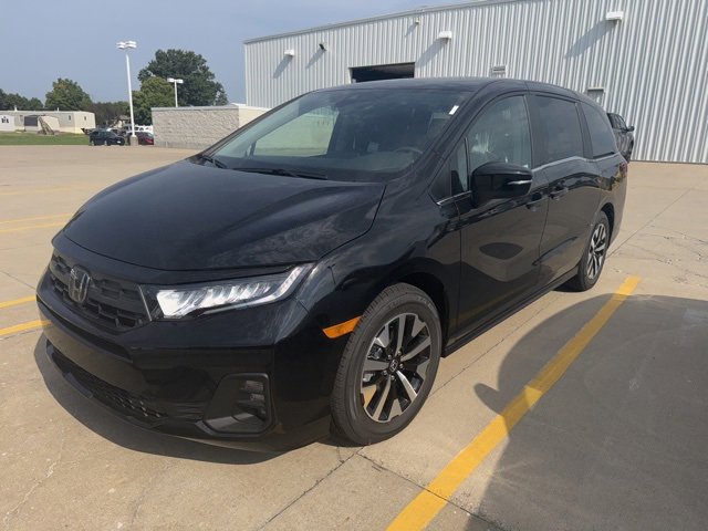 New 2026 Honda Odyssey EX-L image 4