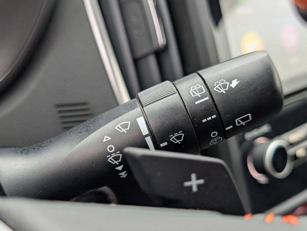 Used 2019 Subaru Crosstrek 2.0i Limited w/ Moonroof Package w/Navigation image 31