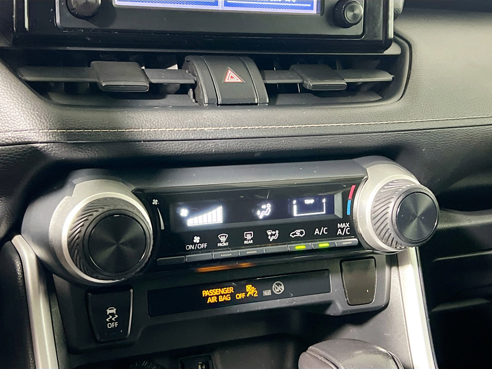 Used 2019 Toyota RAV4 LE image 26