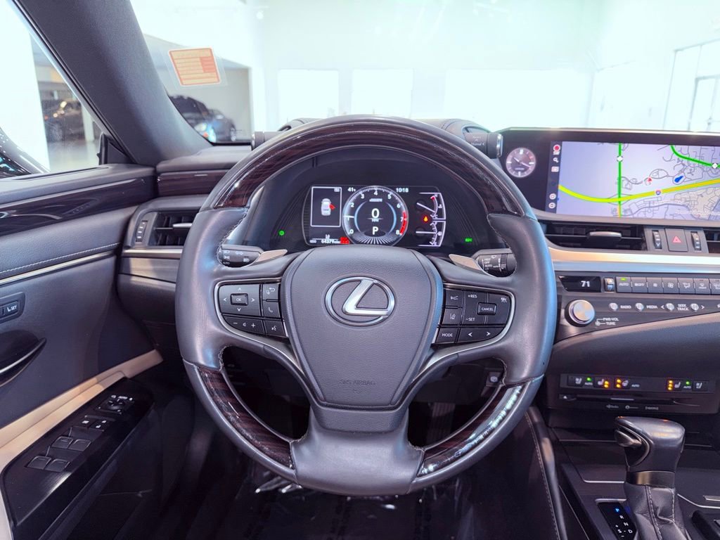 Certified 2021 Lexus ES 350 w/ Premium Package image 18