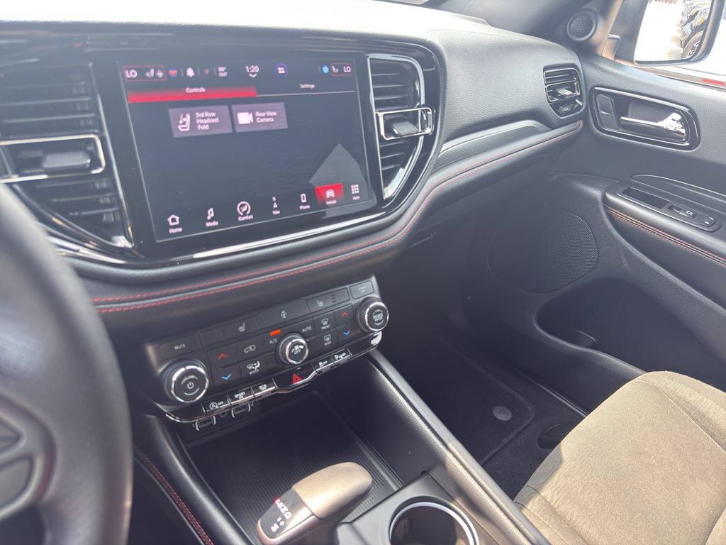 Used 2025 Dodge Durango GT w/ Blacktop Package AWD/4WD image 22