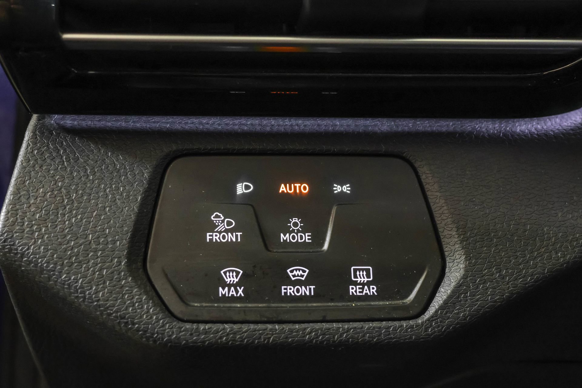 Used 2022 Volkswagen ID.4 Pro S image 22