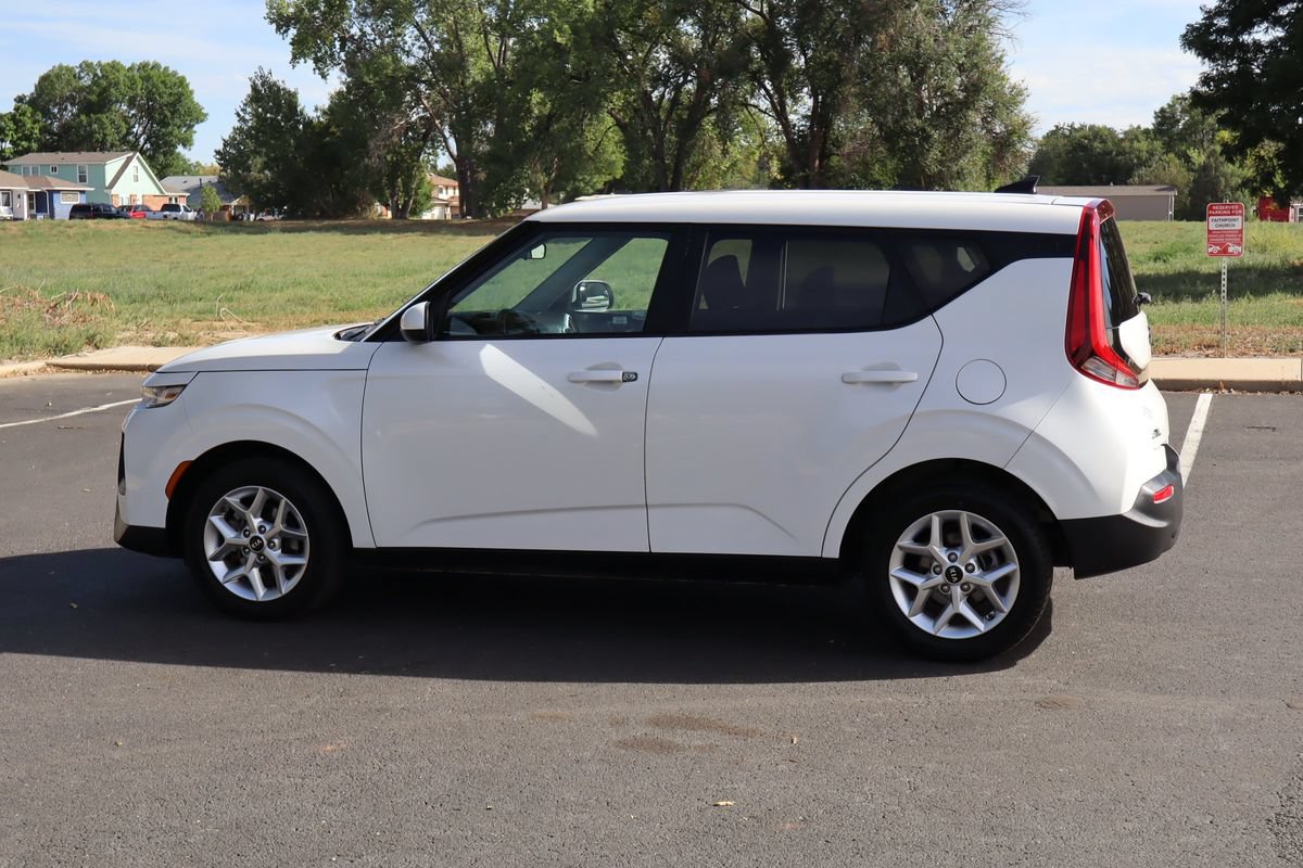 Used 2021 Kia Soul S FWD image 8