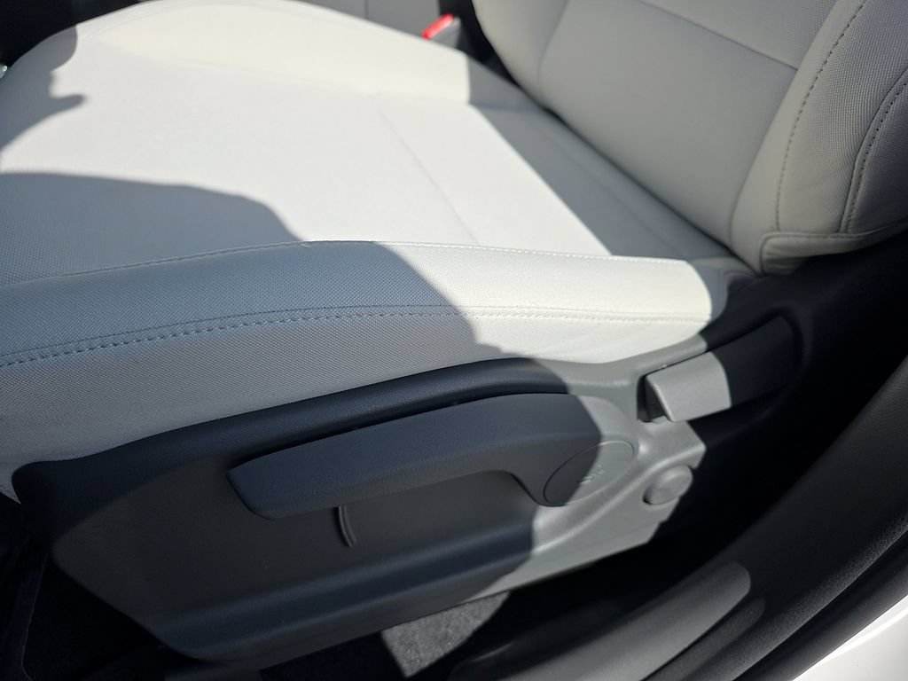 New 2026 Hyundai Santa Fe SE FWD image 36