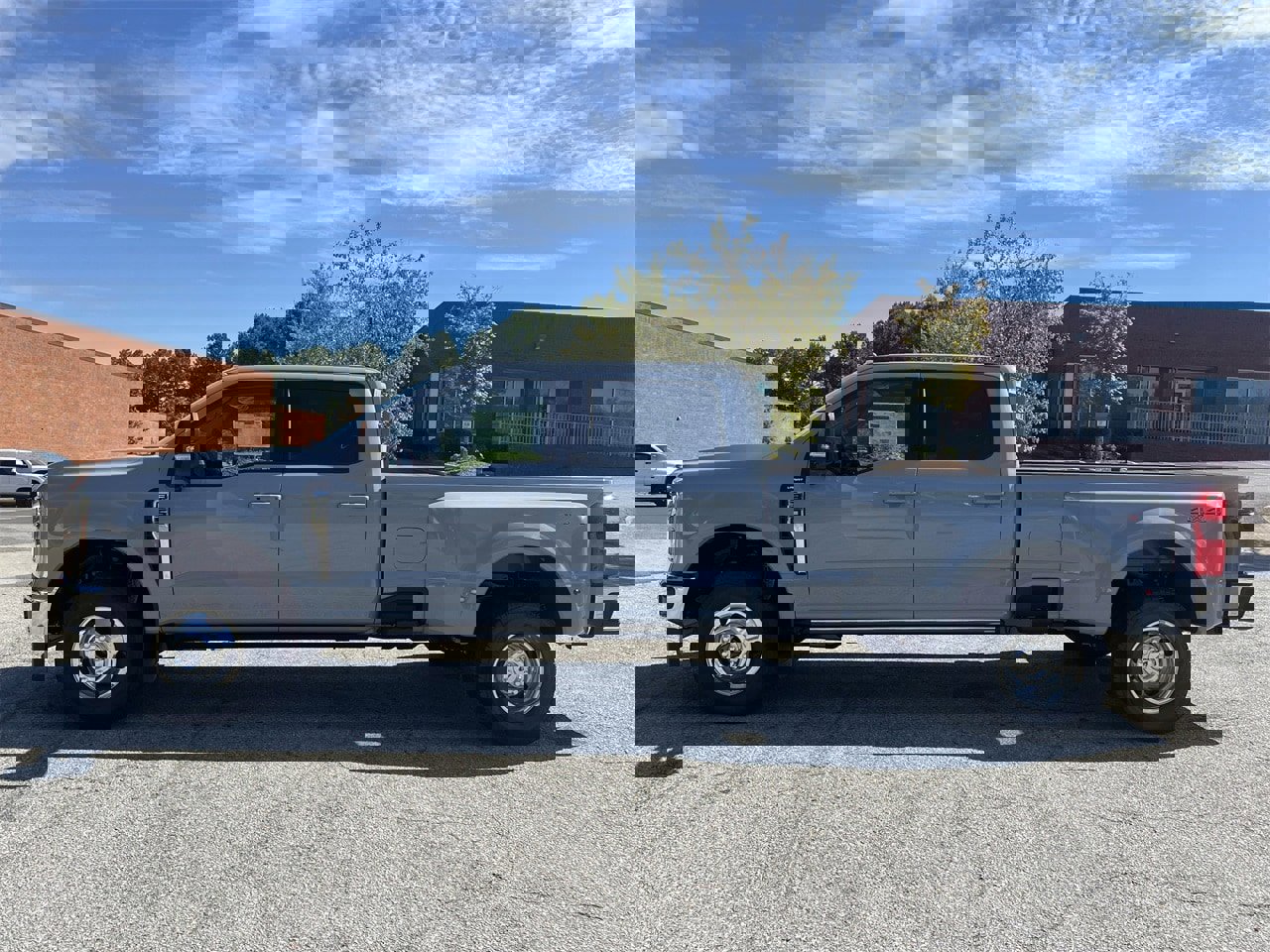 New 2026 Ford F350 4x4 Crew Cab DRW Super Duty image 33