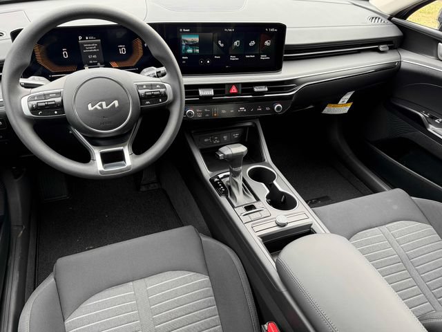 New 2026 Kia K5 LXS FWD image 2