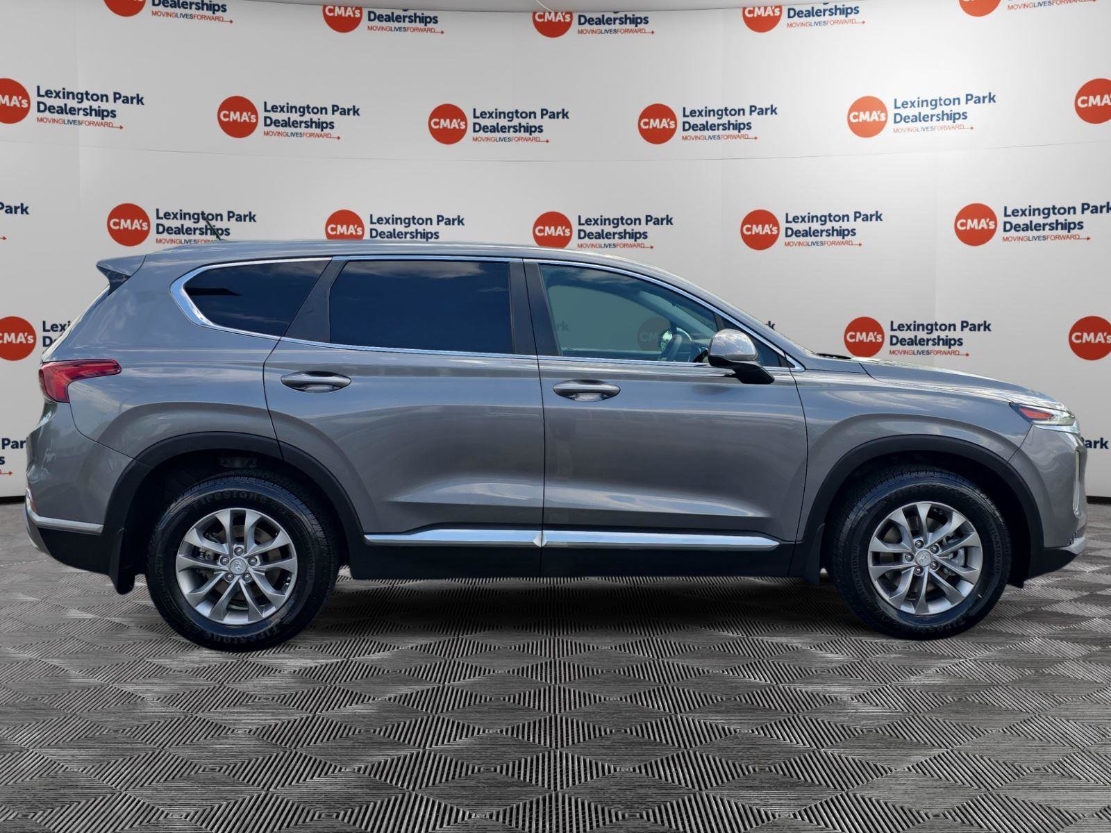 Used 2019 Hyundai Santa Fe SE AWD/4WD image 8