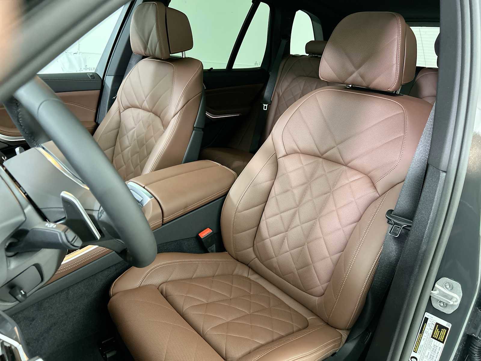 New 2026 BMW X5 xDrive40i w/ M Sport Package image 13