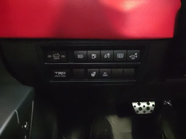 Used 2025 Toyota Tundra TRD Pro AWD/4WD image 25