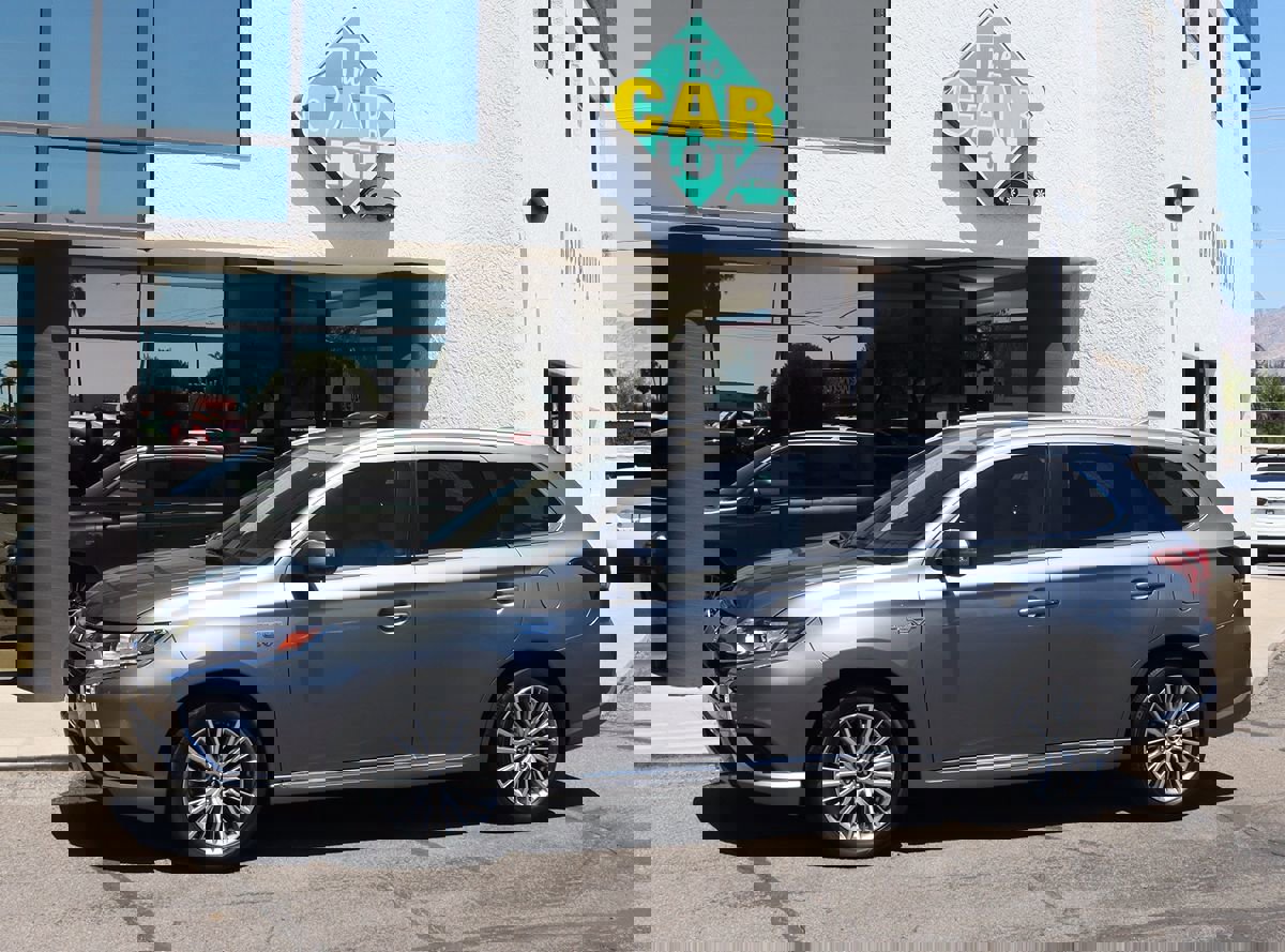 Used 2022 Mitsubishi Outlander SEL image 7