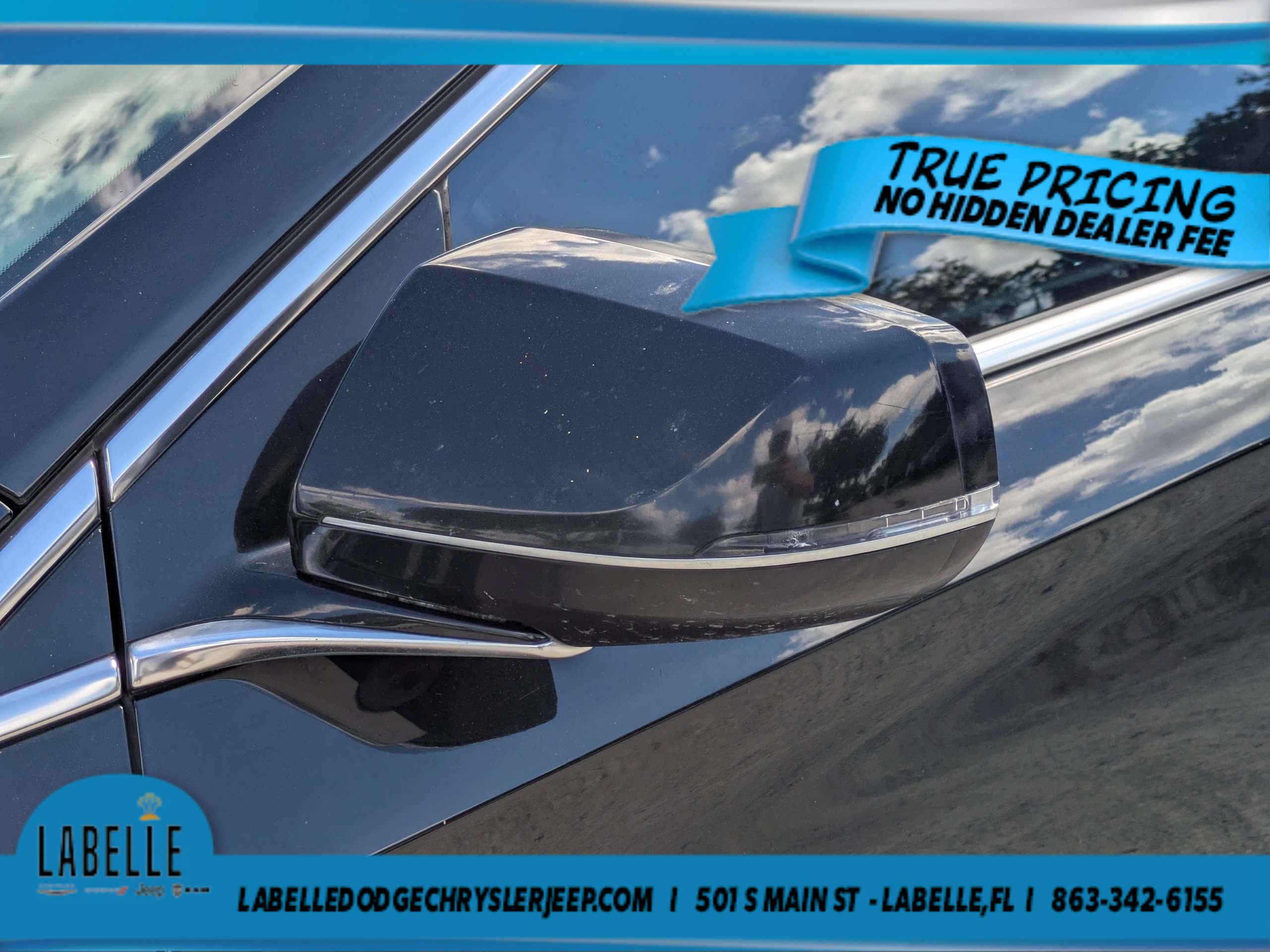 Used 2013 Cadillac XTS Premium FWD image 12