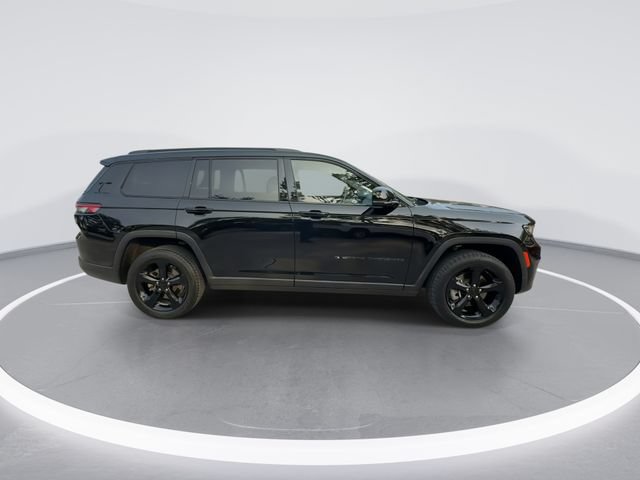 Used 2022 Jeep Grand Cherokee L Laredo RWD image 9