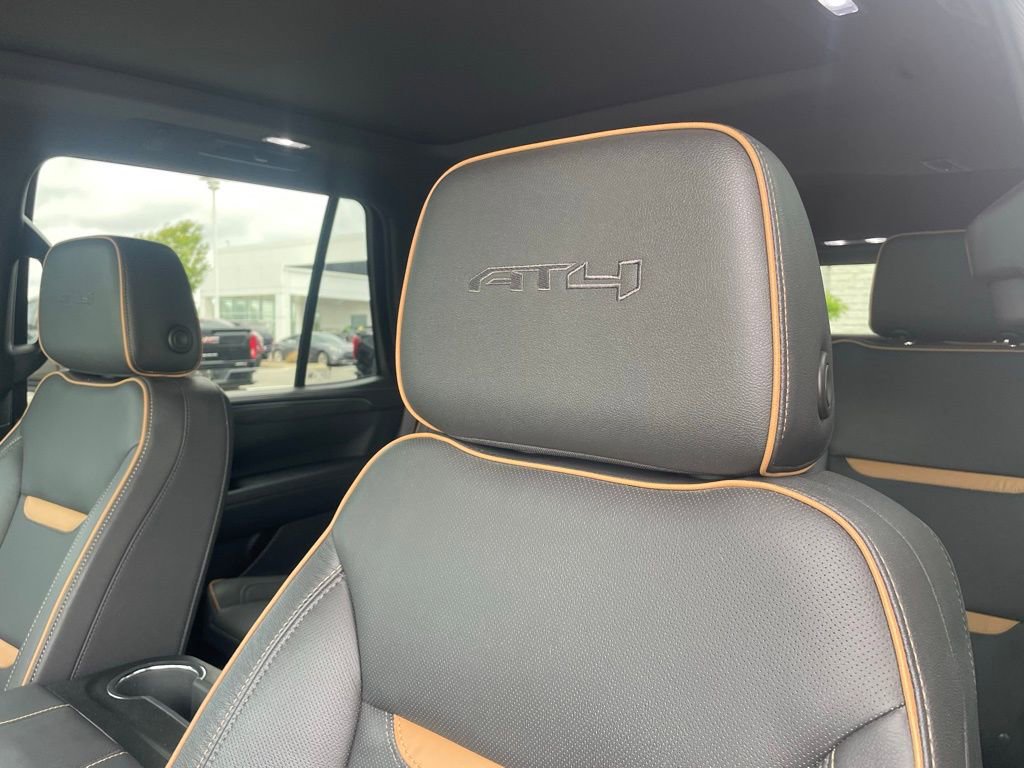 Used 2023 GMC Yukon AT4 w/ Technology Package image 21