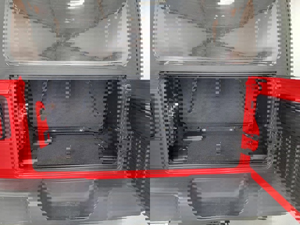 Used 2020 Jeep Wrangler Sport image 28