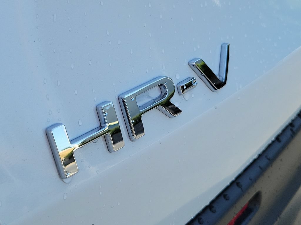 Certified 2027 Honda HR-V LX image 8