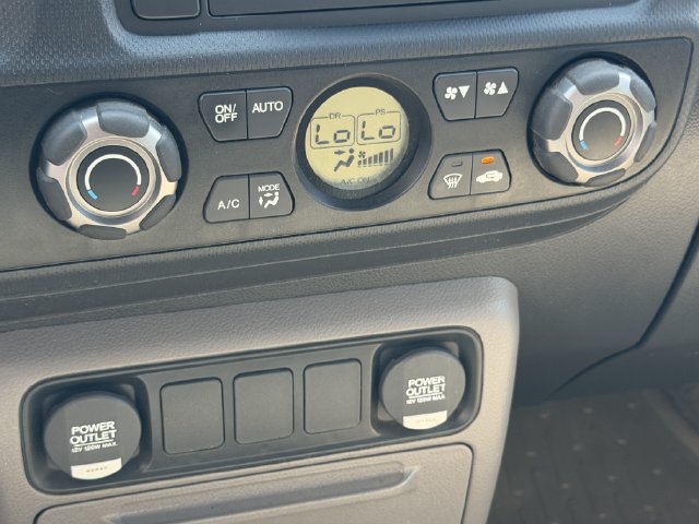 Used 2012 Honda Ridgeline RTS image 25