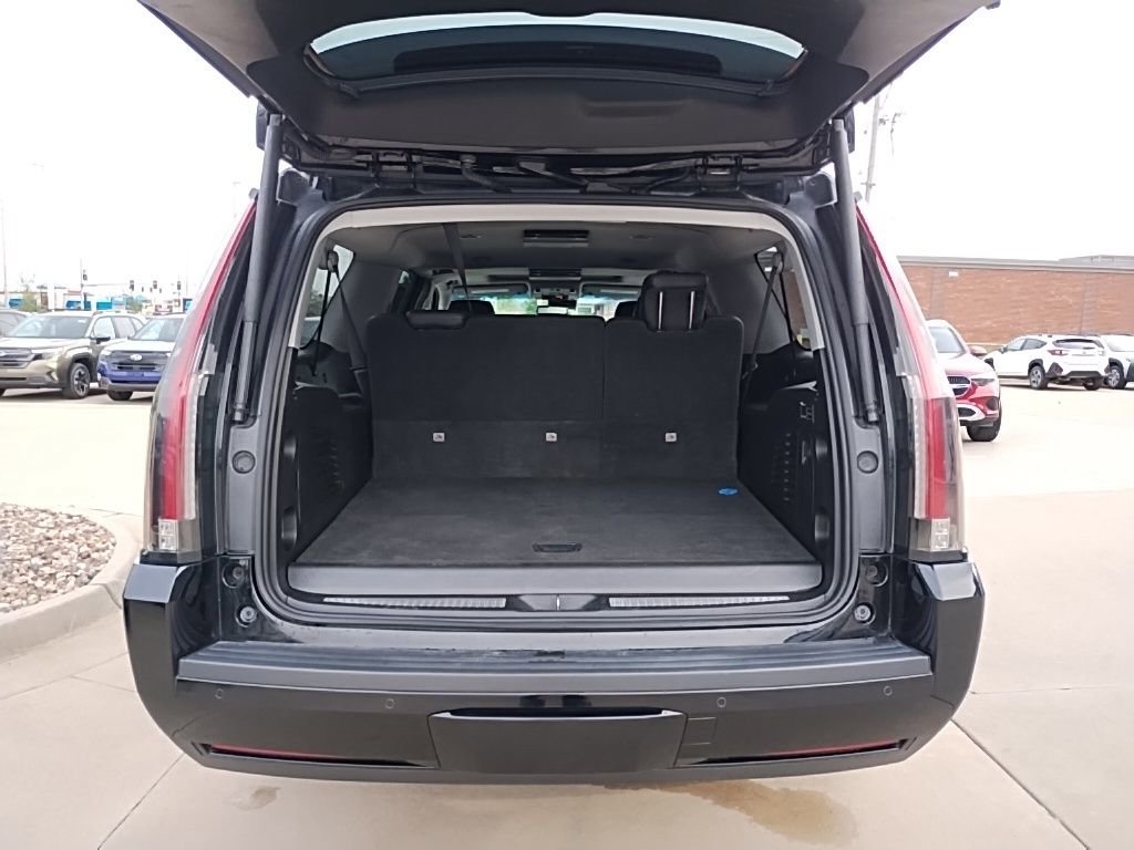 Used 2018 Cadillac Escalade ESV Premium Luxury AWD/4WD image 57