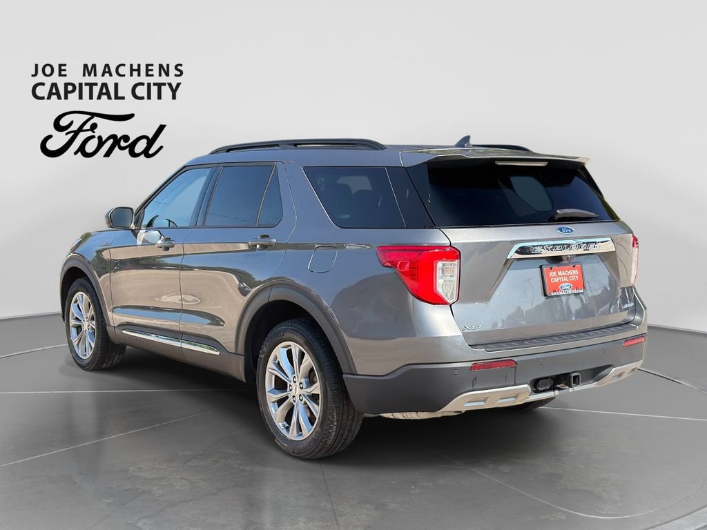 Used 2023 Ford Explorer XLT w/ Equipment Group 202A AWD/4WD image 7