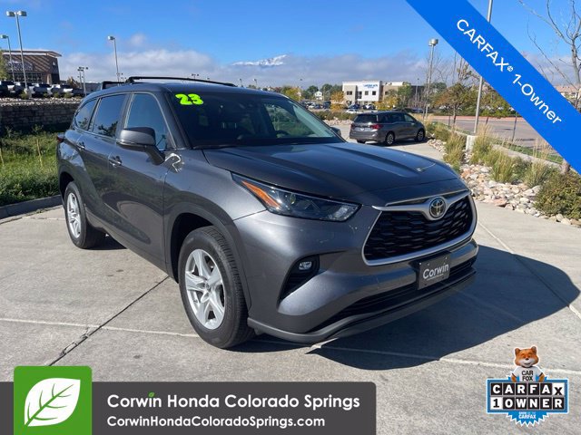 Used 2023 Toyota Highlander LE