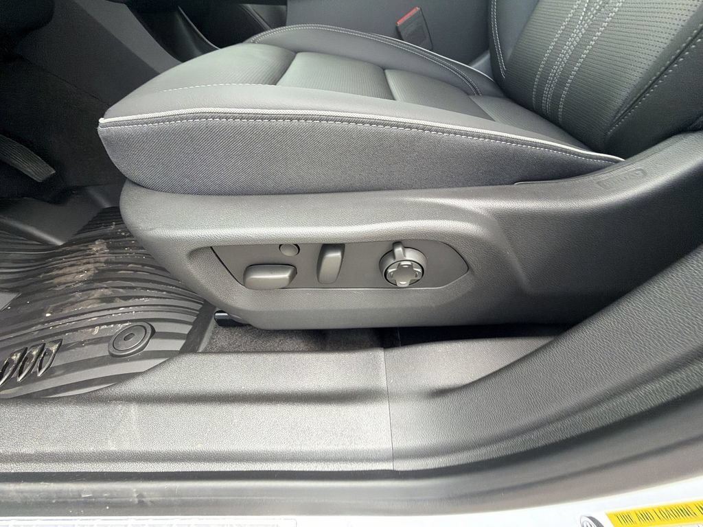 New 2026 Buick Envision Avenir AWD/4WD image 18