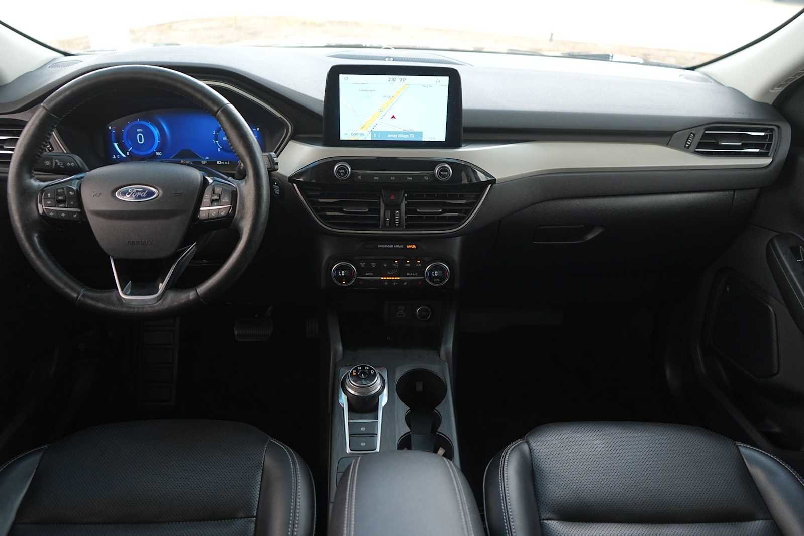 Used 2021 Ford Escape SEL w/ Technology Package FWD image 10