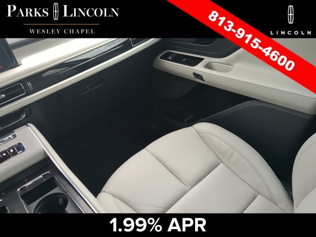 Certified 2025 Lincoln Aviator Reserve RWD image 14