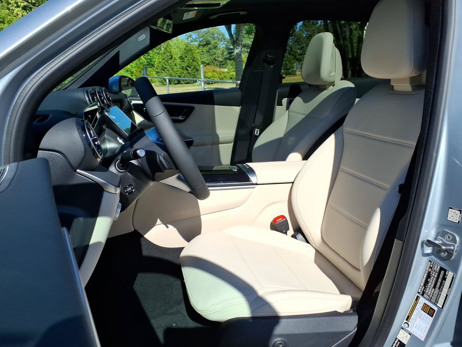 New 2026 Mercedes-Benz GLC 300 4MATIC image 12