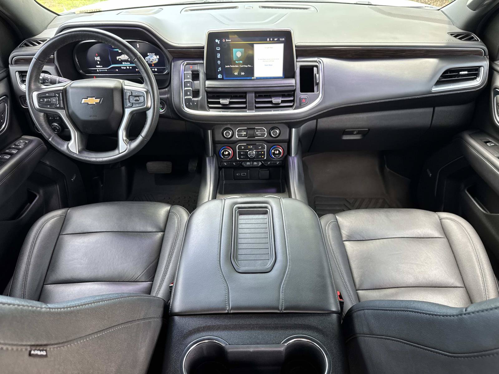 Used 2023 Chevrolet Tahoe LT w/ LT Signature Plus Package AWD/4WD image 28