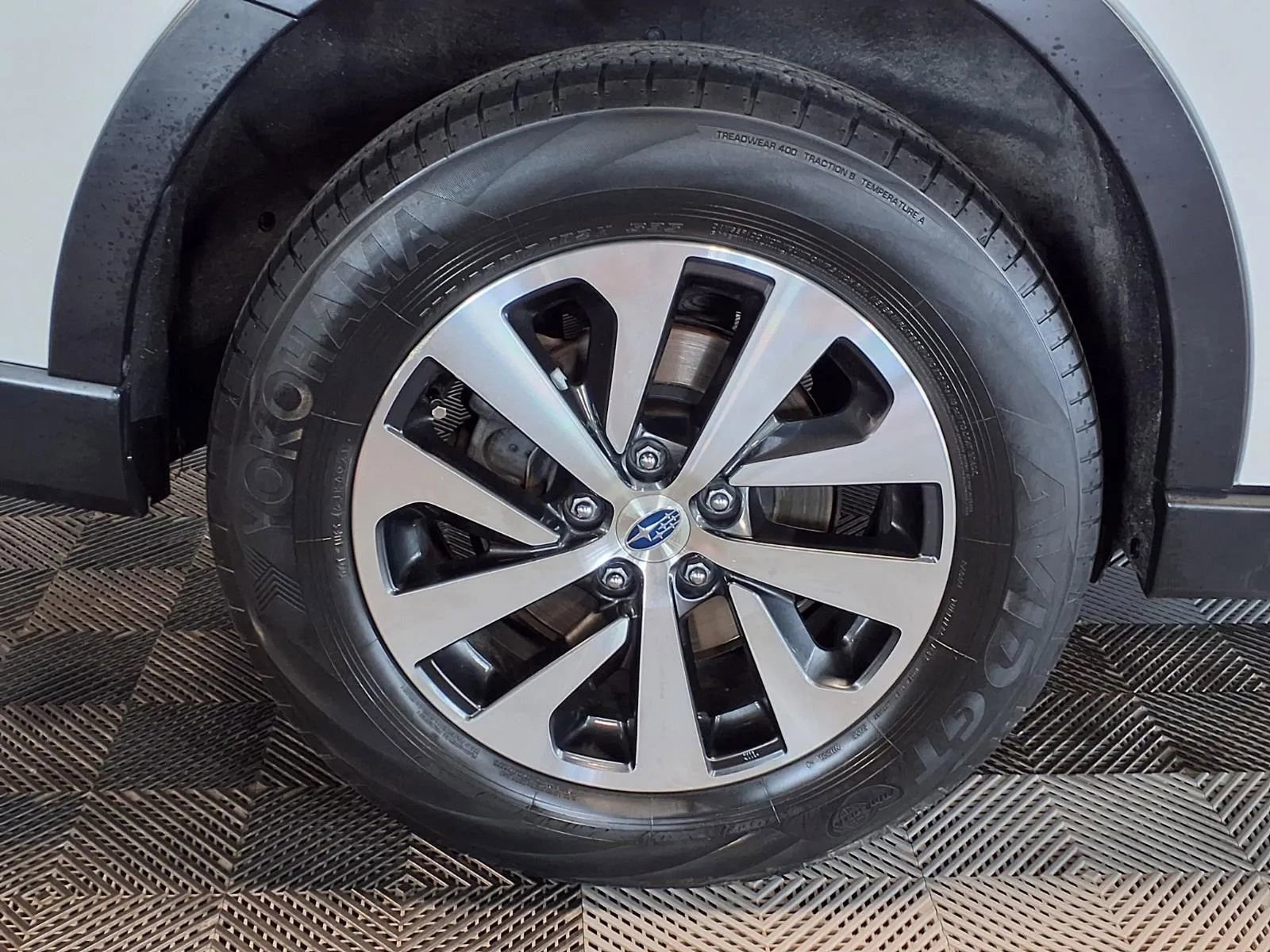 Used 2022 Subaru Outback Premium image 9