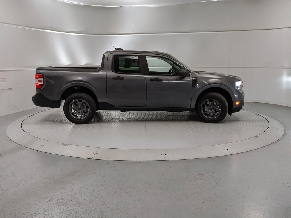 New 2025 Ford Maverick XLT w/ Equipment Group 302A image 2