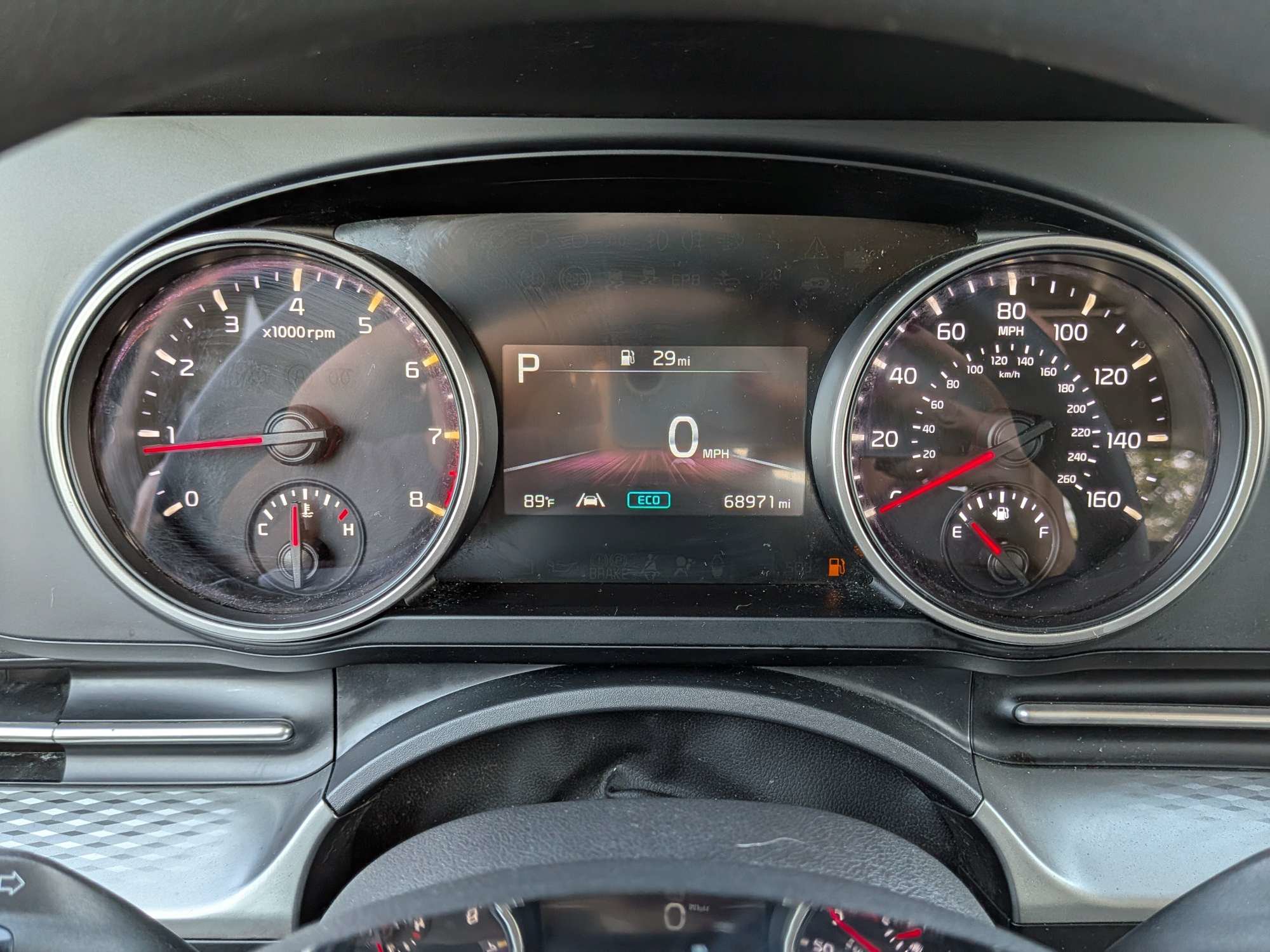 Used 2022 Kia Carnival LX FWD image 36
