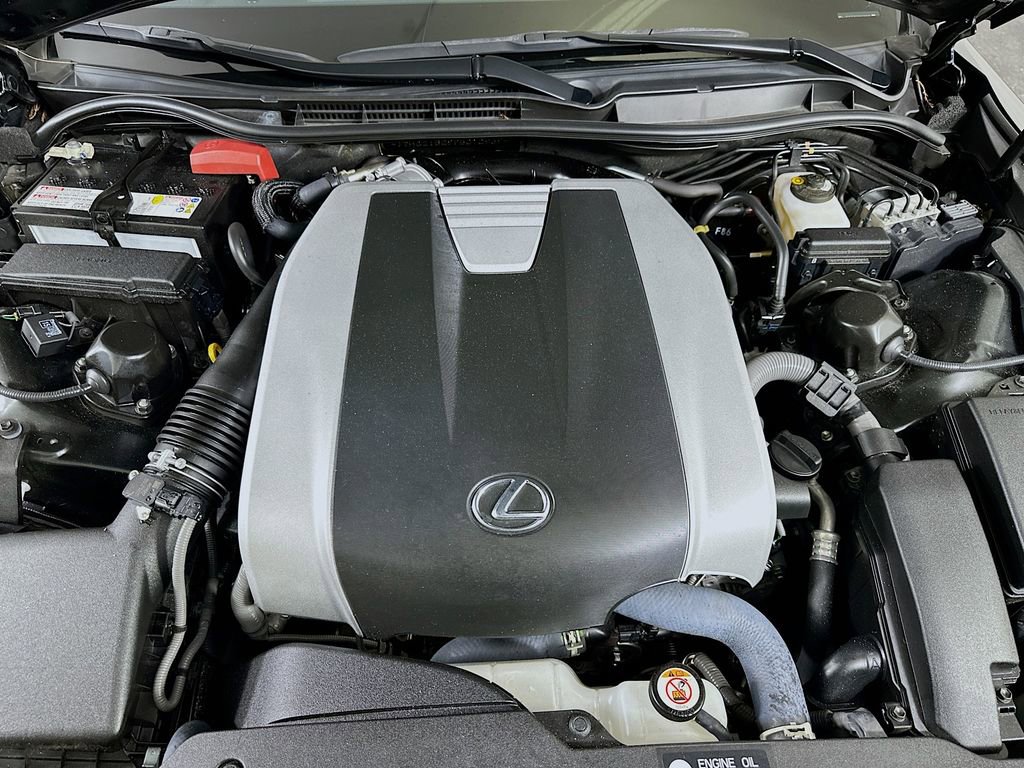 Used 2023 Lexus IS 350 F Sport image 9