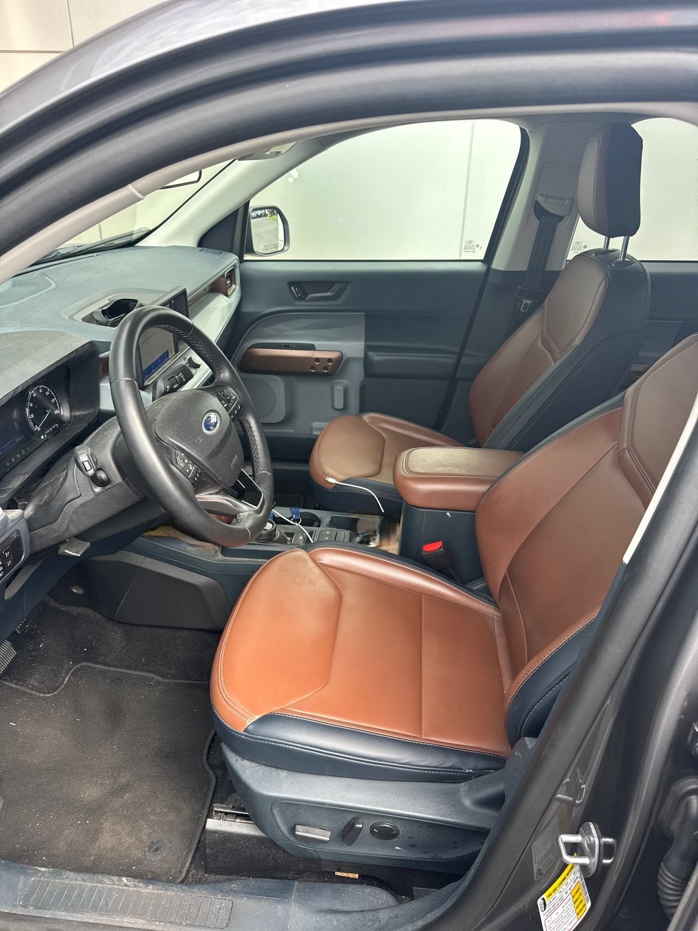 Used 2023 Ford Maverick Lariat w/ Lariat Luxury Package FWD image 7