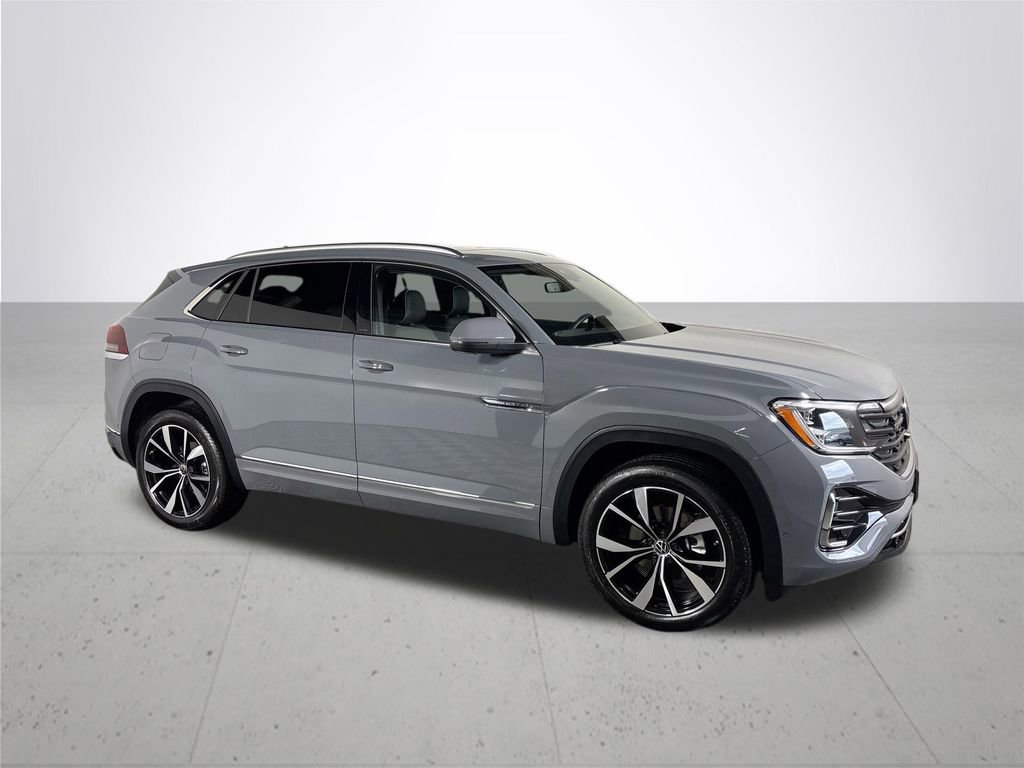Certified 2025 Volkswagen Atlas Cross Sport SEL Premium R-Line AWD/4WD image 4