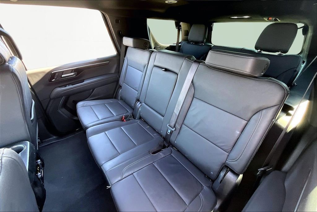 Used 2025 Chevrolet Tahoe LT image 26