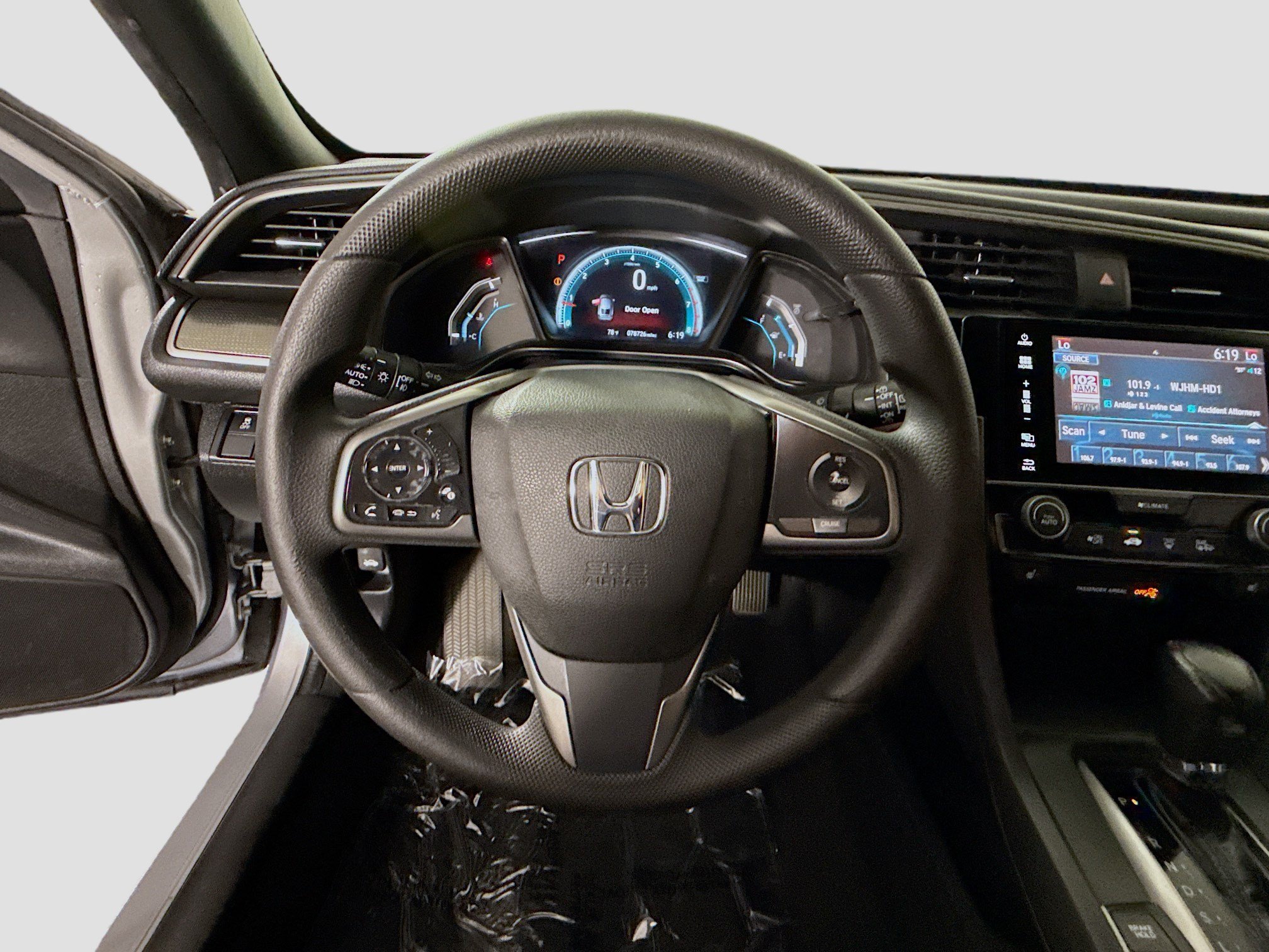 Used 2018 Honda Civic EX image 13