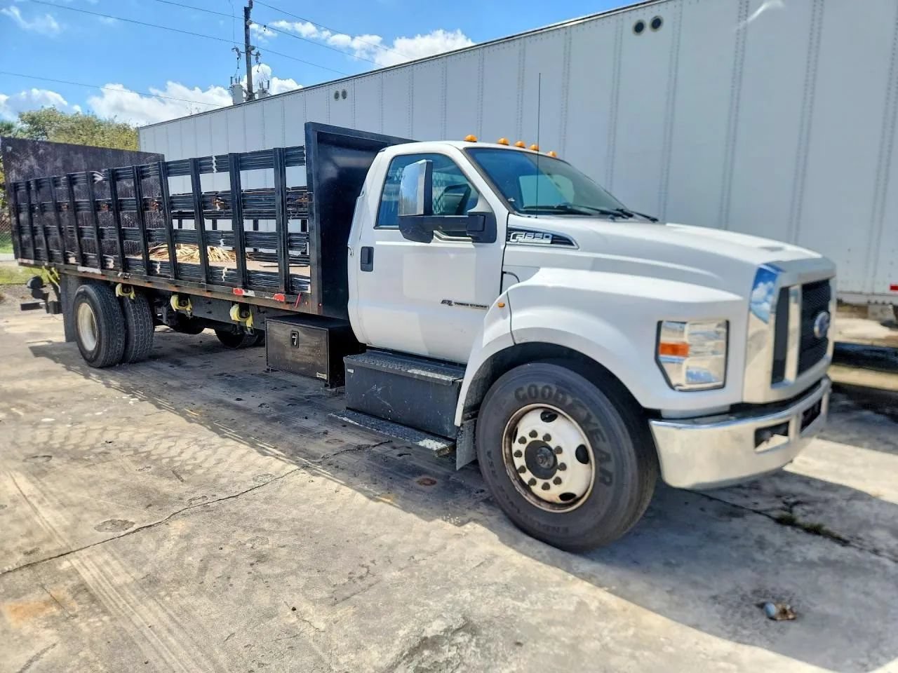 Used 2019 Ford F650 2WD Regular Cab Super Duty image 5