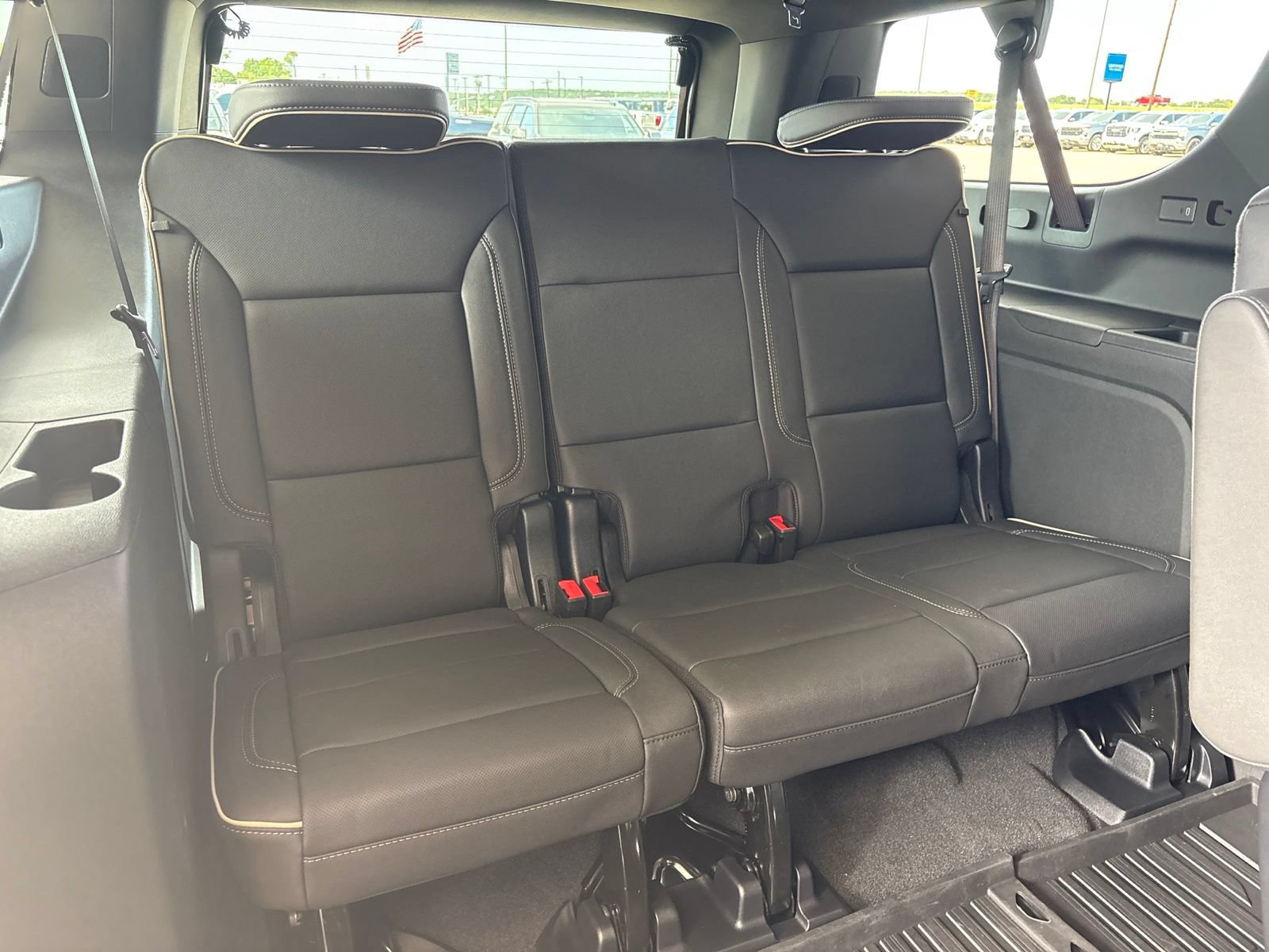 New 2026 GMC Yukon XL Elevation w/ LPO, Floor Liner Package AWD/4WD image 20