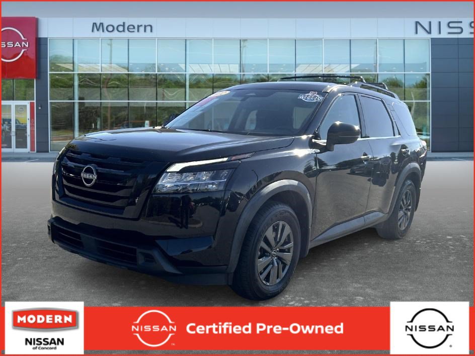 Certified 2022 Nissan Pathfinder SV w/ SV Black Package FWD image 1