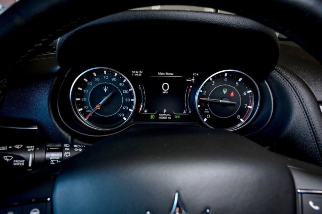 Used 2022 Maserati Levante GT image 40