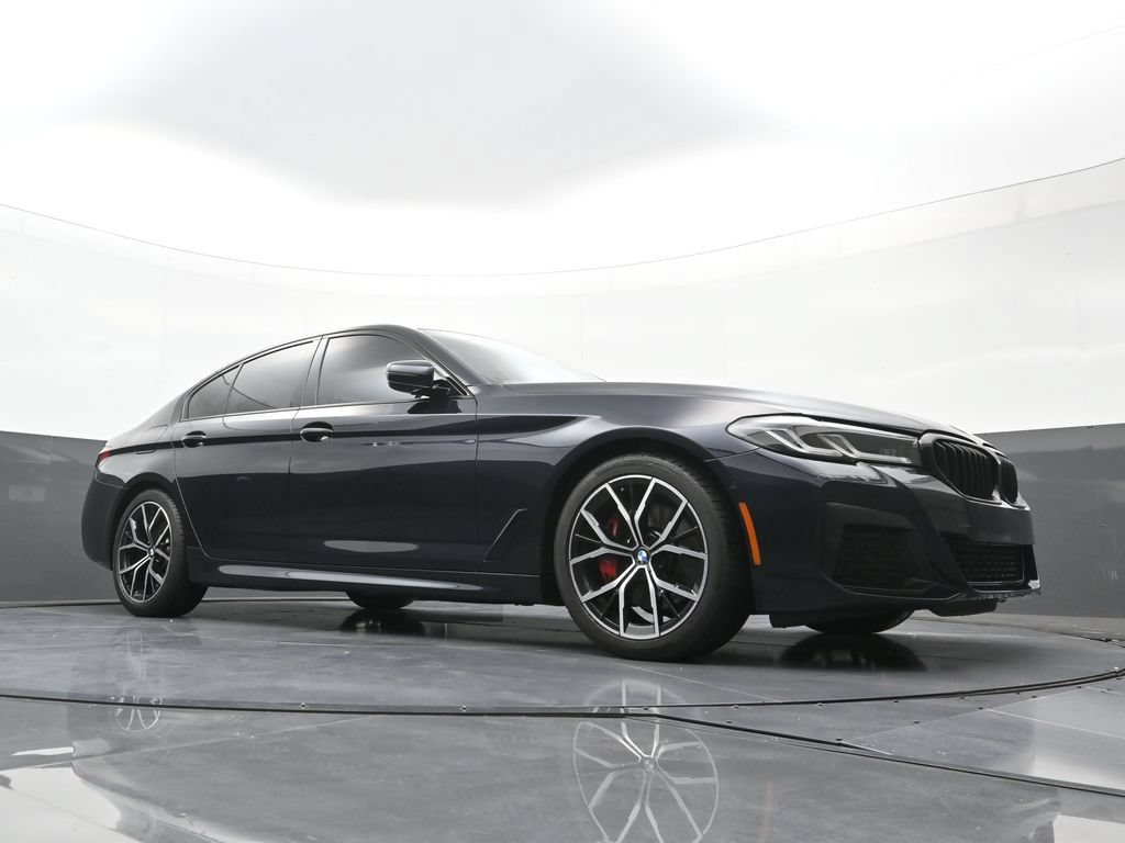 Used 2023 BMW 530i xDrive w/ M Sport Package AWD/4WD image 22