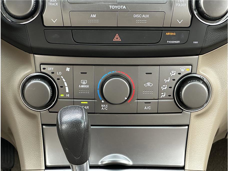 Used 2010 Toyota Highlander AWD - Colorado Owned image 24