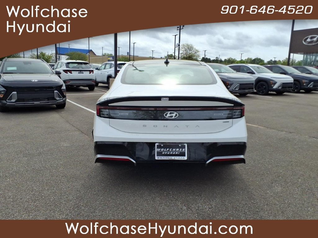 Used 2026 Hyundai Sonata SEL FWD image 4