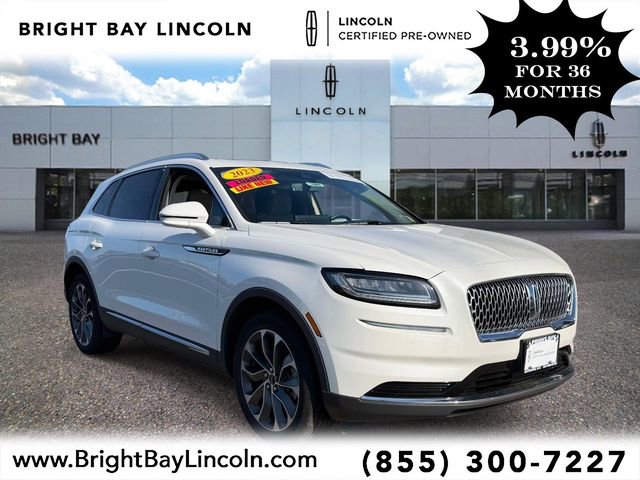 Used 2023 Lincoln Nautilus Reserve image 1