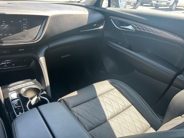 Used 2023 Buick Envision Avenir AWD/4WD image 15