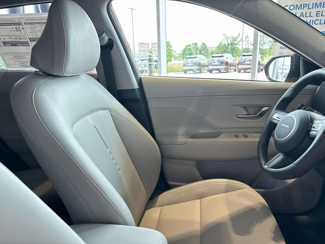 New 2026 Hyundai Kona SEL Premium FWD image 15