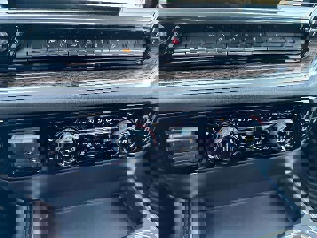 New 2026 Chevrolet Silverado 1500 LT w/ Z71 Off-Road Package image 11