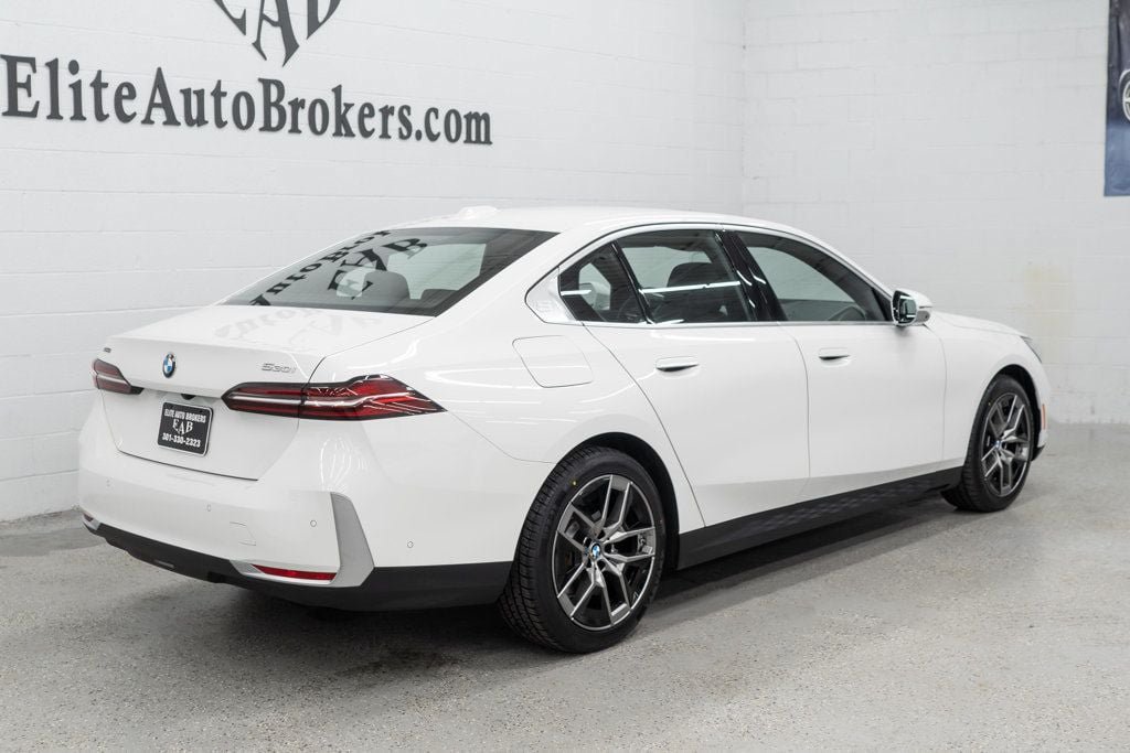 Used 2026 BMW 530i xDrive AWD/4WD image 56